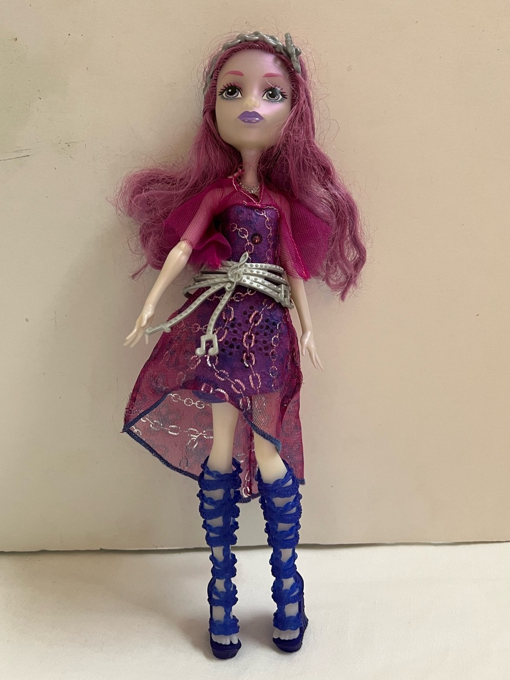 Monster High Doll Ari Hauntington Singing Popstar Head Lights And Sings